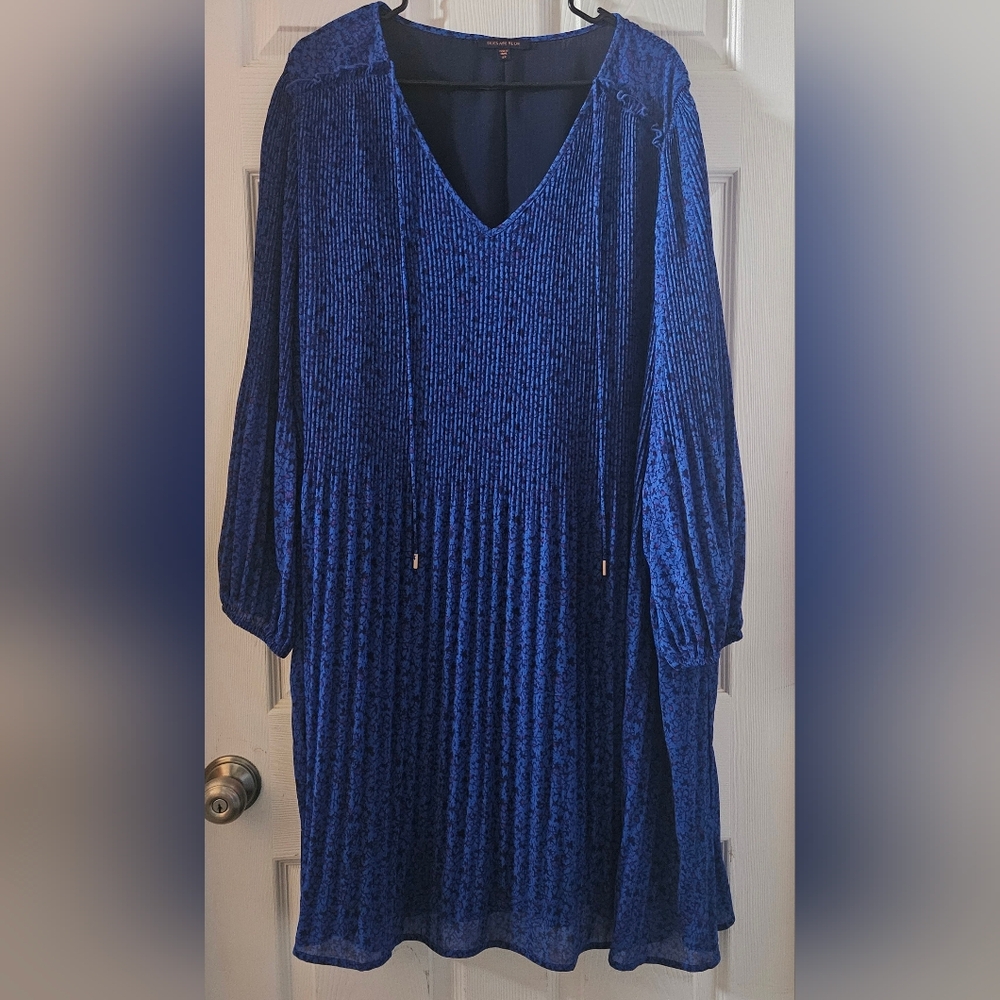 Skies Are Blue Lined Midi Dress